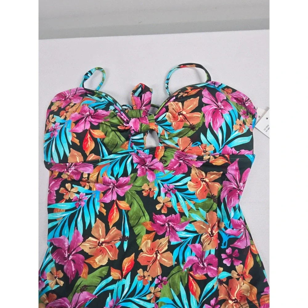 Lucky Brand Women's One-Piece Swimsuit Size S Vibrant Blue Pink‎ Floral NWT